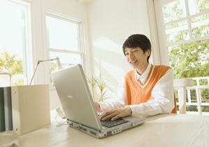 食用金箔の安全性と選び方｜高品質な金箔で華やかな料理とスイーツを楽しむ方法